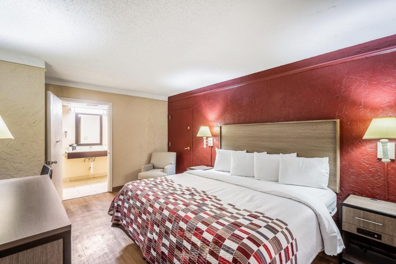 Red Roof Inn Tampa Bay - St. Petersburg Kültér fotó