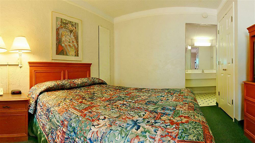 Red Roof Inn Tampa Bay - St. Petersburg Kültér fotó